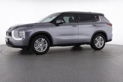 2022 Mitsubishi Outlander ES