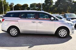 2019 Kia Carnival S