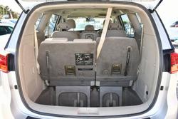 2019 Kia Carnival S
