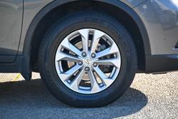 2016 Nissan X-TRAIL ST