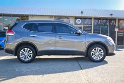 2016 Nissan X-TRAIL ST