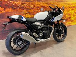 2026 Triumph Thruxton 400 Thruxton White
