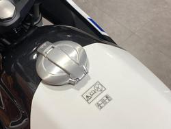 2026 Triumph Thruxton 400 Thruxton White