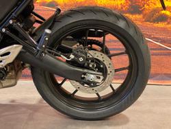 2026 Triumph Thruxton 400 Thruxton Black