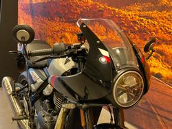 2026 Triumph Thruxton 400 Thruxton Black