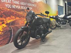 2022 Moto Guzzi V7 Stone Stone Black
