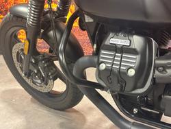2022 Moto Guzzi V7 Stone Stone Black