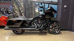 Harley-Davidson Road Glide 117 (fltrx)