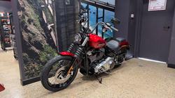 2026 Harley-Davidson Street Bob 117 (FXBB) Softail Red