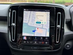 2025 Volvo XC40 Ultra B4 Dark