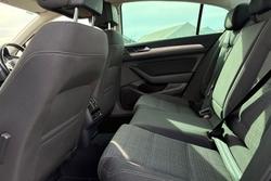 2022 Volkswagen Passat 140TSI Business