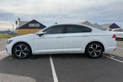 2022 Volkswagen Passat 140TSI Business