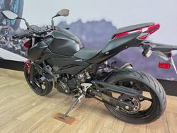 2021 Kawasaki Z400 RED