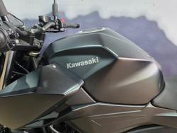 2021 Kawasaki Z400 RED