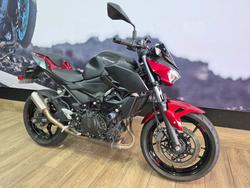 2021 Kawasaki Z400 RED