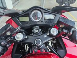 2009 Honda VFR800F (VFR800Fi) Red