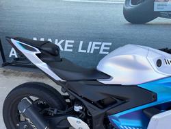 2025 Yamaha YZF-R3 White