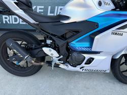 2025 Yamaha YZF-R3 White