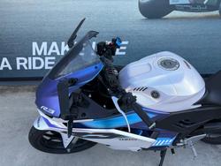 2025 Yamaha YZF-R3 White