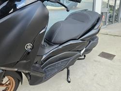 2022 Yamaha XMAX 300 (CZD300A) Black