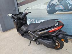 2022 Yamaha XMAX 300 (CZD300A) Black