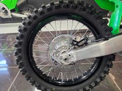 2025 Kawasaki KX450 LIME GREEN