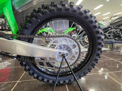 2025 Kawasaki KX450 LIME GREEN