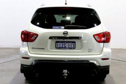 2019 Nissan Pathfinder ST
