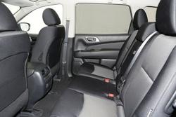 2019 Nissan Pathfinder ST