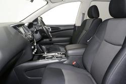 2019 Nissan Pathfinder ST