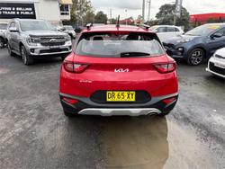 2024 KIA STONIC S