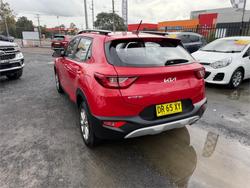 2024 KIA STONIC S