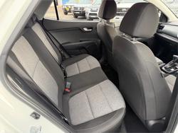 2024 KIA STONIC S