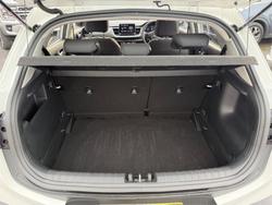 2024 KIA STONIC S