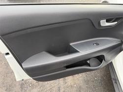 2024 KIA STONIC S