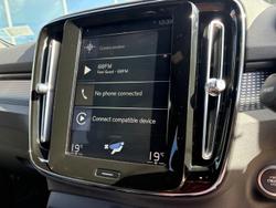 2019 Volvo XC40 T5 R-Design