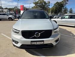 2019 Volvo XC40 T5 R-Design