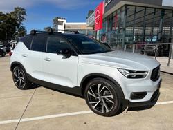 2019 Volvo XC40 T5 R-Design