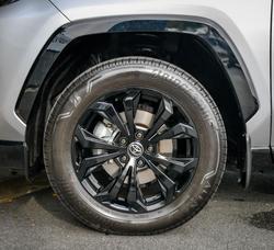 2024 Toyota RAV4 XSE