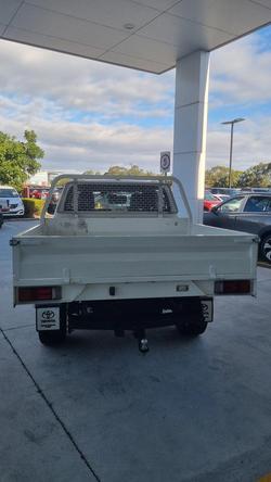 2022 Toyota Hilux SR