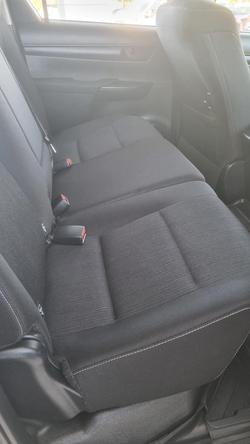 2022 Toyota Hilux SR