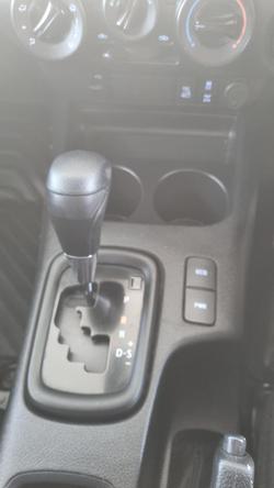 2022 Toyota Hilux SR