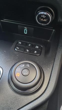2019 Ford Everest Titanium