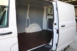 2021 Volkswagen Transporter TDI340