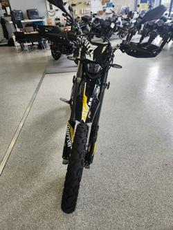 2025 Surron ULTRA BEE R YELLOW/BLACK