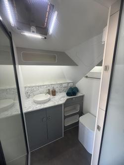 2025 Vecto Caravans Crossborder 20' ( 6.0M )