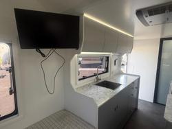2025 Vecto Caravans Crossborder 20' ( 6.0M )