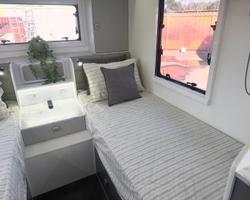 2025 Vecto Caravans Crossborder 20' ( 6.0M )