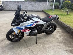 2025 BMW R 1300 RS Performance