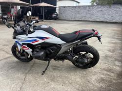 2025 BMW R 1300 RS Performance